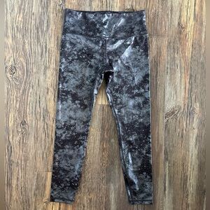 Athleta Elation Misty Lace Tight Legging Med Ultra High Rise Black Gray Metallic